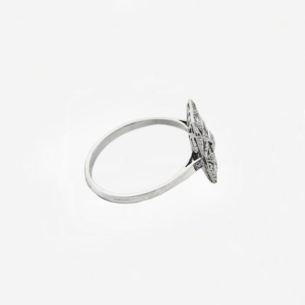 Art Deco Diamond Cluster Ring in Platinum - Secondhand