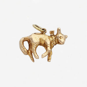 9ct Gold Lamb Charm - Secondhand