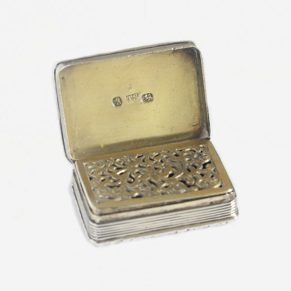 a gilt and silver vinaigrette hallmarked 1830